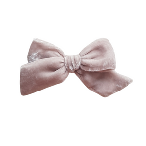 Medium Silk Velvet Bow | Oyster